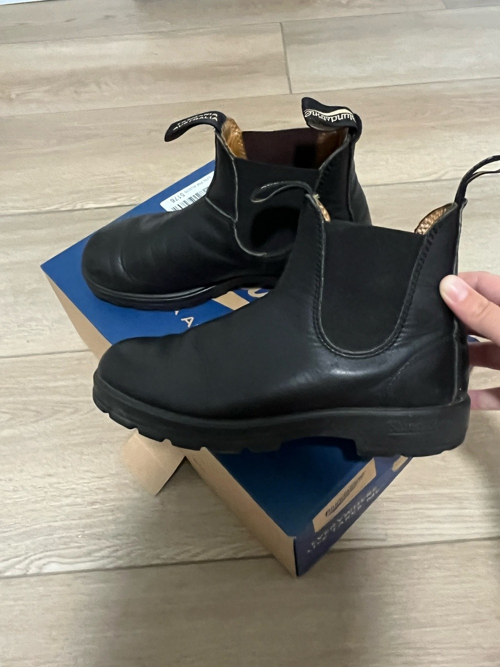 Blundstone Black 558 Leather Chelsea Boots